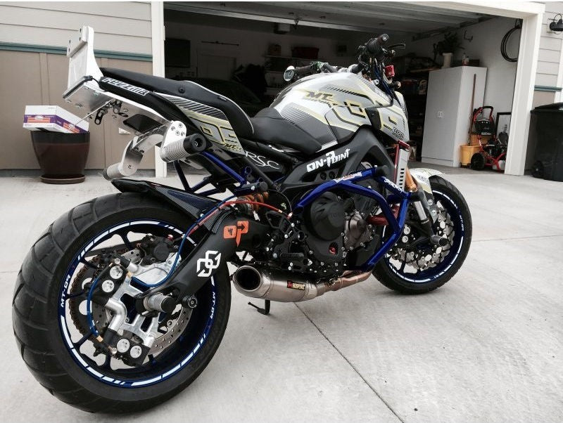 サムコスポーツ / Samco Sport Yamaha FJ 09 2013 - 2016 8 ピース シリコンラジエーター クーラントホースキット | YAM-63-BU