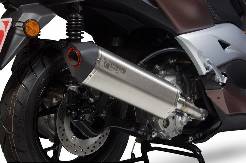 Scorpion / スコーピオンエキゾースト Serket スリップオン ステンレススリーブ Yamaha X-Max 300 2017 - 2018 | RYA109SEO