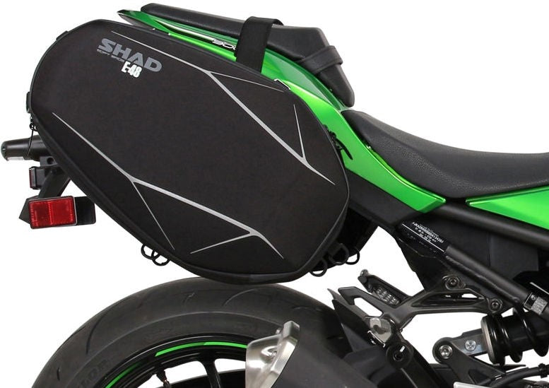 Shad / シャッド サイドバッグホルダー KAWASAKI Z900 '17 | K0Z997SE