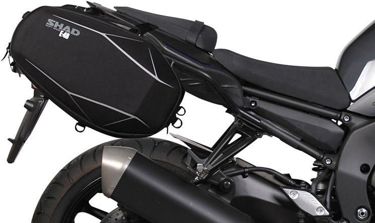 Shad / シャッド サイドバッグホルダー YAMAHA FZ 8 '10-'15 | Y0FZ80SE