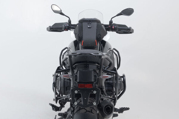 SW MOTECH / SWモテック アドベンチャーセットラゲッジ ブラック BMW R 1300 GS (23-). BMW トップケースホルダー | ADV.07.975.75100/B