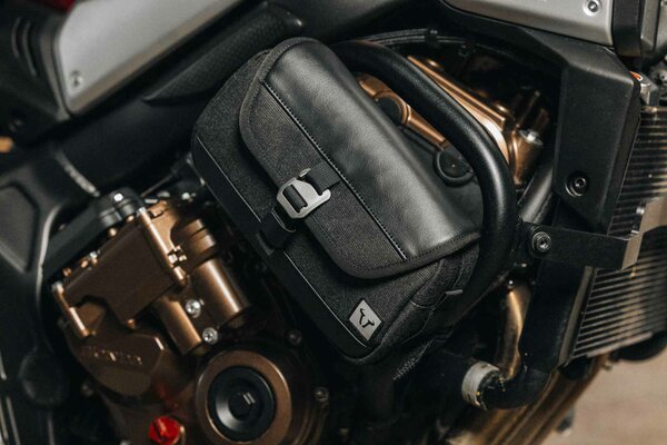 SW MOTECH / SWモテック Legend Gear (レジェンドギア) アクセサリーバッグ LA9. ブラック 2.5 l. | BC.HTA.00.408.20000