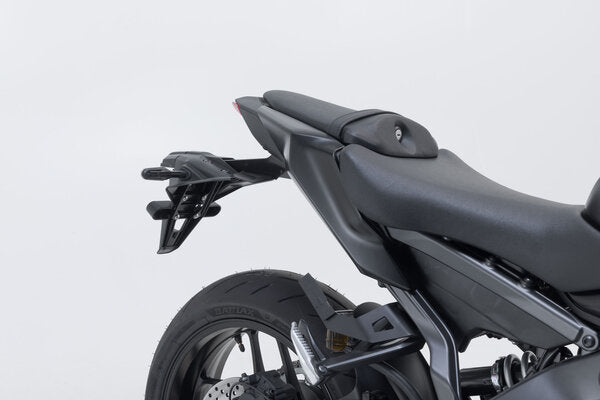 SW MOTECH / SWモテック PRO BLAZE サドルバッグセット ブラック Yamaha MT-09 (23-). | BC.HTA.06.740.35900