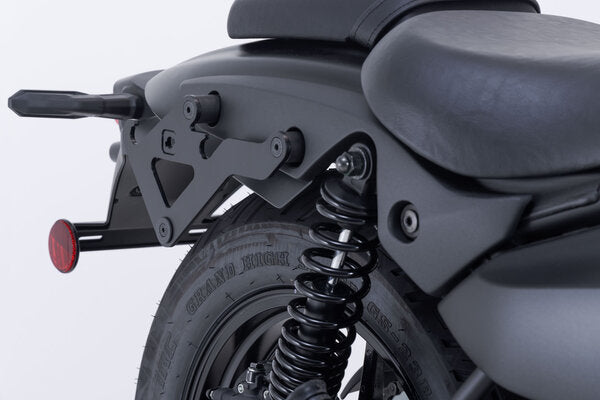 SW MOTECH / SWモテック Legend Gear (レジェンドギア) サイドバッグシステム LH1/LH1. 2x 19.5 l. Kawasaki エリミネーター 500 (23-). | BC.HTA.08.604.20200