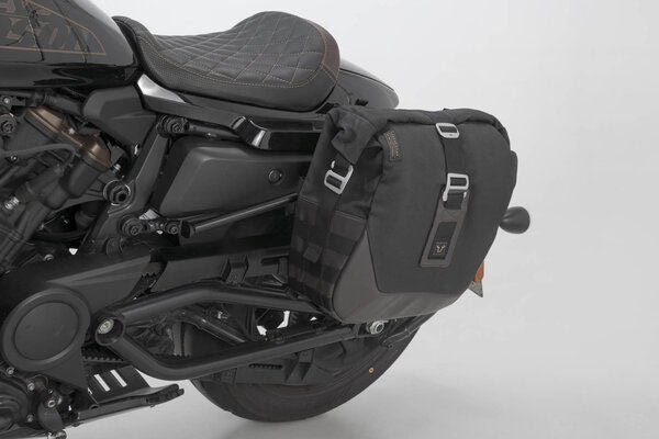 SW Motech Legend Gear side bag system LC Black Edition. Harley-Davidson Sportster S (21-). | BC.HTA.18.019.20100