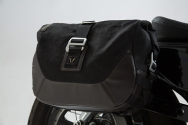 SW-MOTECH / SWモテック レジェンドギア サイドバッグセット Harley Davidson Sportster models (04-) | BC.HTA.18.768.20000