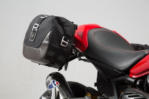 SW-MOTECH / SWモテック Legend Gear(レジェンドギア) サイドバッグセット - ブラックEdition Ducati Monster 797 (16-) | BC.HTA.22.886.20100