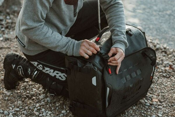 SW-MOTECH / SWモテック SysBag WP L 左側アダプタープレート付属 | BC.SYS.00.006.12000L