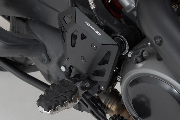 SW-MOTECH / SWモテック ブレーキシリンダーガード | BPS.18.911.10000/B