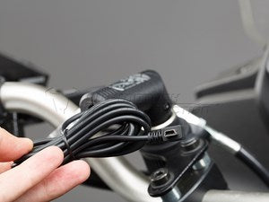SW-MOTECH / SWモテック アダプター Dual Norm プラグ Mini-USB 12 V 180 cm コイル状ケーブル | EMA.00.107.10301