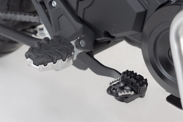 SW-MOTECH / SWモテック Brake pedal extension. Black. Triumph Tiger 900 Rally/Pro Voge 650 DSX. | FBE.11.962.10001/B