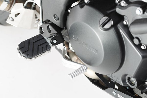 SW-MOTECH / SWモテック ION フットレストキット シルバー Aprilia BMW Suzuki モデル | FRS.05.011.10002/S