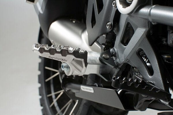 SW-MOTECH / SWモテック EVO footrest kit | FRS.06.112.10300