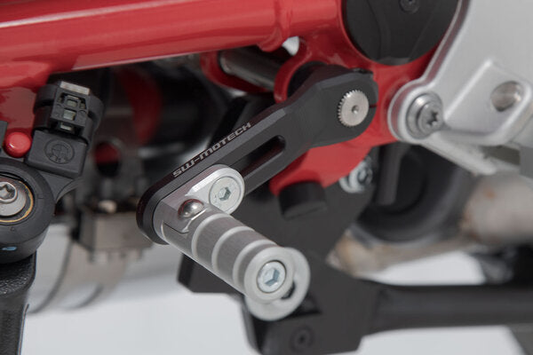 SW-MOTECH / SWモテック Gear lever. BMW R nineT (14-) / Scrambler Pure GS (16-). | FSC.07.512.10001