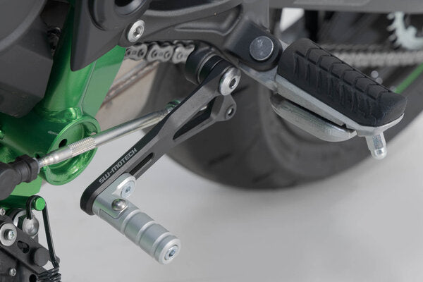 SW-MOTECH / SWモテック Gear lever. Kawasaki BMW G 310 R (16-20). | FSC.08.261.10002