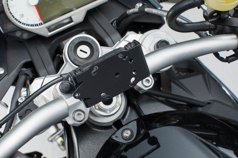 SW-MOTECH / SWモテック QUICK-LOCK(クイックロック) GPS マウント ブラック BMW S 1000 R (14-) / S 1000 XR (15-) | GPS.07.646.11201/B