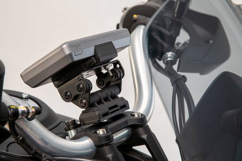 SW-MOTECH / SWモテック ハンドルバー用GPS マウント ブラック Moto Guzzi V85 TT (19-). | GPS.17.646.10100/B