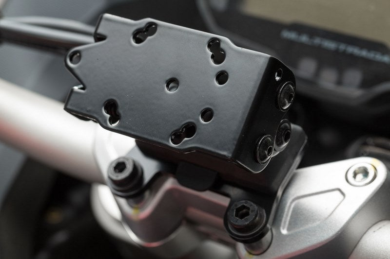 SW-MOTECH / SWモテック QUICK-LOCK(クイックロック) GPS マウント ブラック Ducati ムルティストラーダ 1200 (15-) | GPS.22.584.10000/B