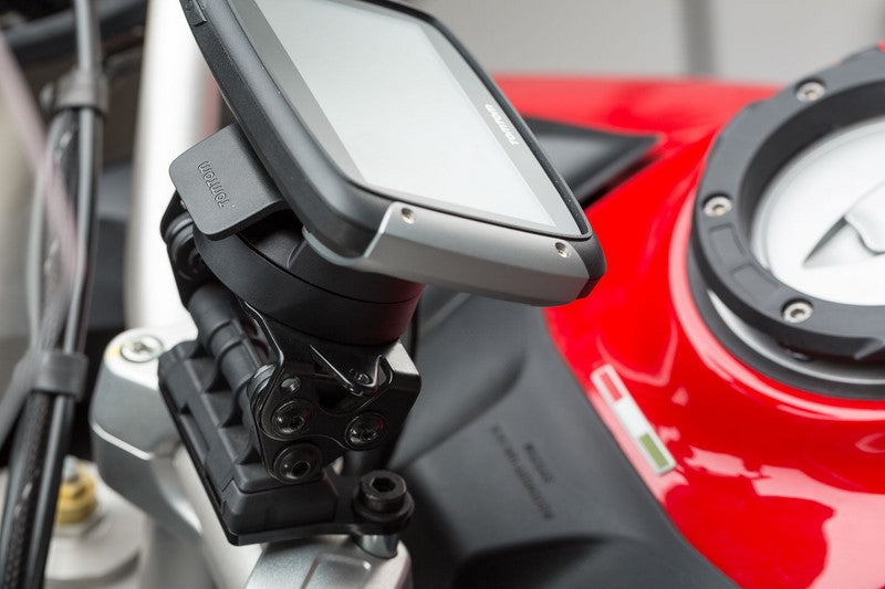SW-MOTECH / SWモテック QUICK-LOCK(クイックロック) GPS マウント ブラック Ducati ムルティストラーダ 1200 (15-) | GPS.22.584.10000/B