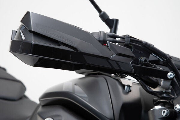 SW-MOTECH / SWモテック KOBRA ハンドガードキット -ブラック- Yamaha MT-07 (14-). | HPR.00.220.23200/B