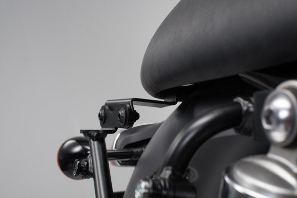 SW-MOTECH / SWモテック アダプター SLC サイドキャリア 左側 Bonneville T100/120 (16-) w/o pass. grab rail. | HTA.11.743.