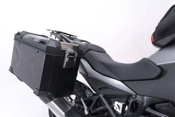 SW Motech PRO side carrier. Black. Honda NT1100 (21-). | KFT.01.052.30000/B