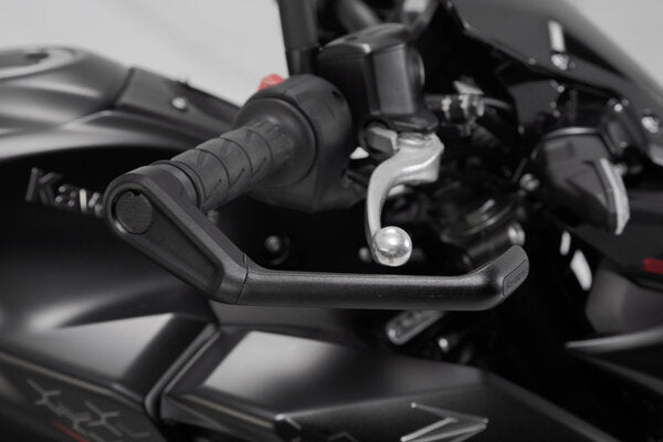 SW MOTECH / SWモテック レバーガード ブラック Kawasaki models Yamaha MT-09 (23-). | LVG.08.868.10001/B