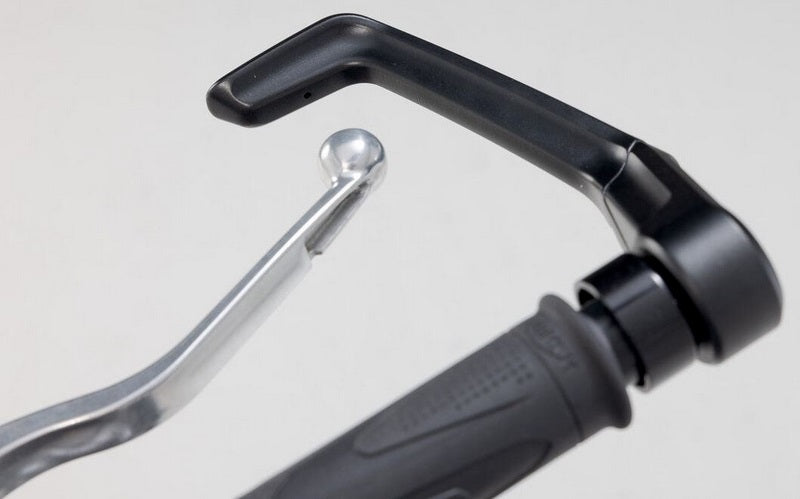 SW-MOTECH / SWモテック Lever guards. Black. Triumph Trident 660 (21-) | LVG.11.842.10000/B