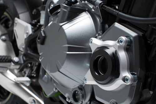 SWモテック / SW-MOTECH エンジンケースプロテクター ブラック/シルバー Kawasaki Z900 (16-) | MSS.08.868.10000