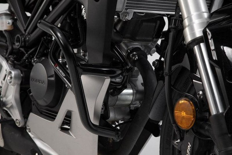 SW-MOTECH Crash bar Black. Honda CB125R (18-). | SBL.01.926.10000/B