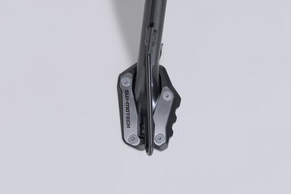 SW MOTECH / SWモテック サイドスタンドフットエクステンション ブラック/シルバー Suzuki GSX-S10000GX (23-). | STS.05.601.10000