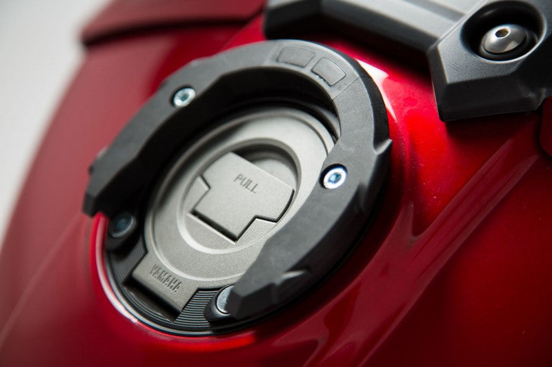 SWモテック / SW-MOTECH QUICK-LOCK(クイックロック) EVO タンクリング アダプターキット ブラック Yamaha MT-09 Tracer (14-)