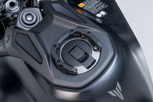 SWモテック / SW-Motech PRO tank ring. ブラック Yamaha MT-09 (23-). | TRT.00.787.33000/B