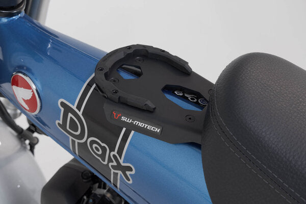 SW MOTECH / SWモテック PRO タンクリングアダプター Honda Dax 125 (22-). | TRT.01.203.10000