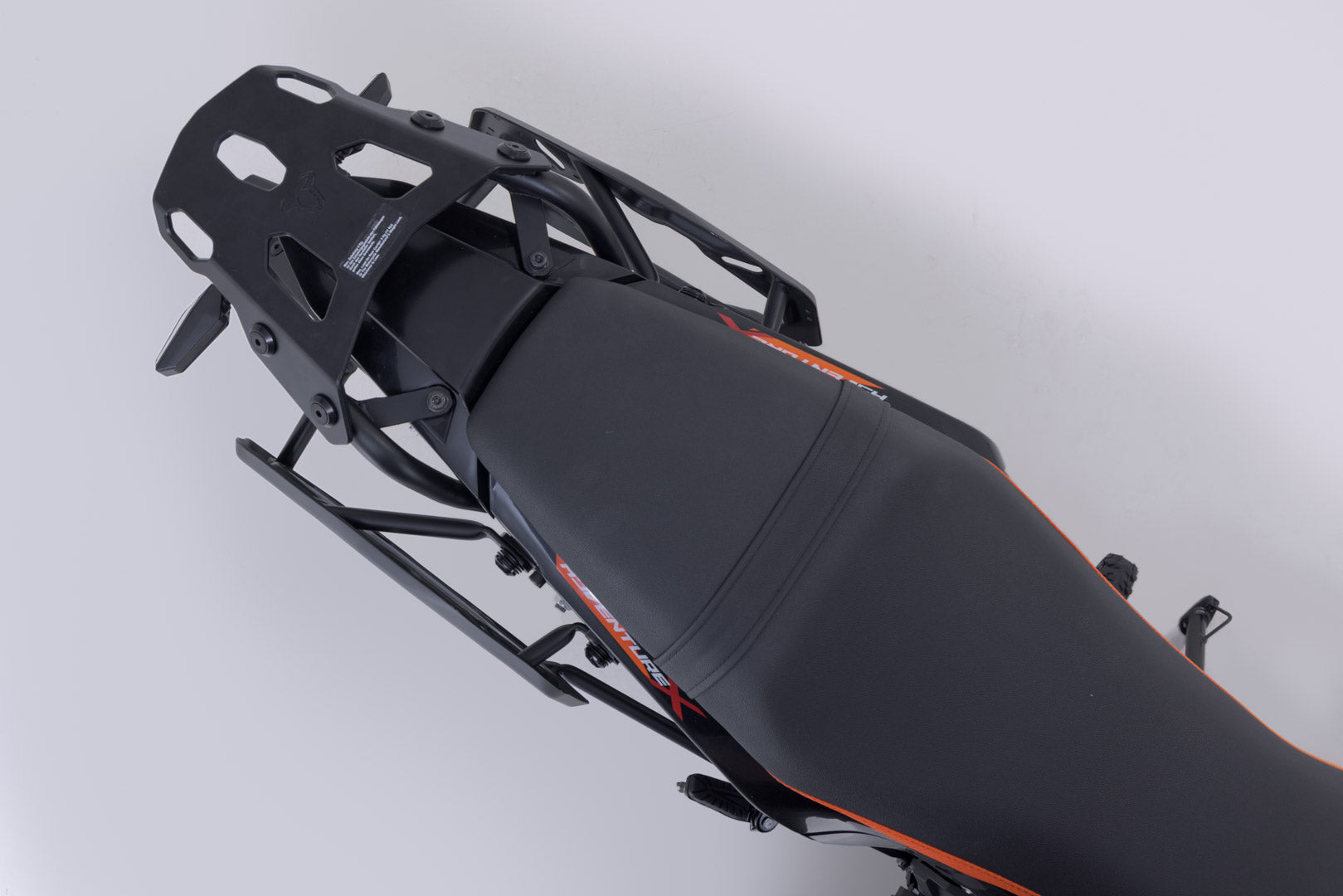 SW-MOTECH / SWモテック アドベンチャーツーリングセット TRAX ADV シルバー。KTM 125 SMC R、250 Adv、390 Adv (25-)。 | ADV.04.417.75000/S