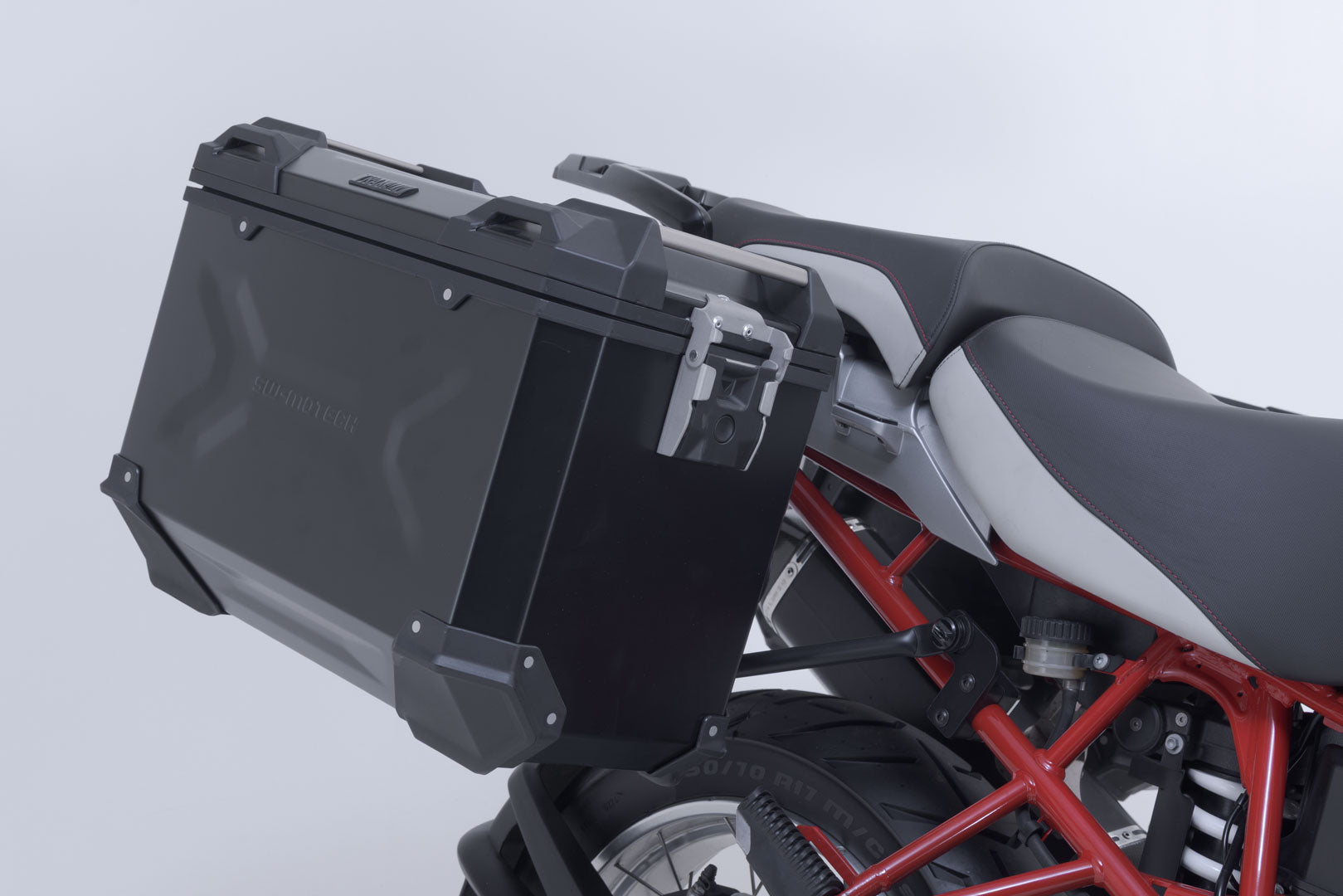 SW-MOTECH / SWモテック アドベンチャーツーリングセット TRAX ADV ブラック。BMW R 1200 GS (04-12)。 | ADV.07.311.75100/B