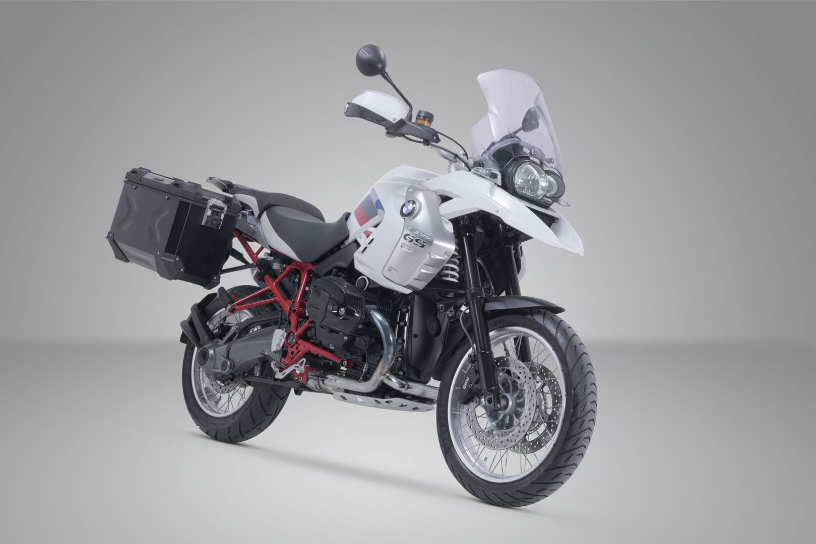 SW-MOTECH / SWモテック アドベンチャーツーリングセット TRAX ADV ブラック。BMW R 1200 GS (04-12)。 | ADV.07.311.75100/B