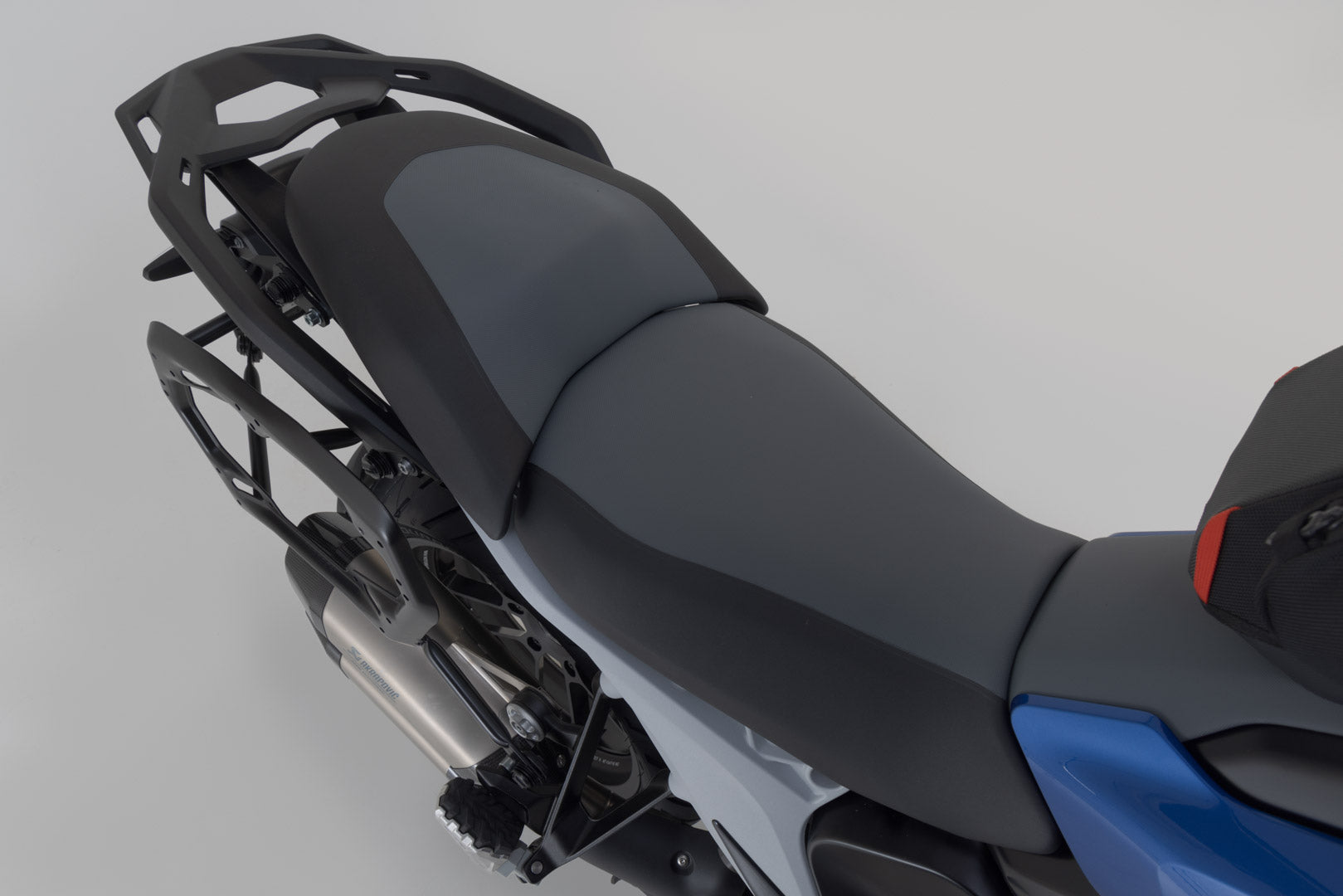 SW-MOTECH / SWモテック アドベンチャーツーリングセット DUSC(トップケース XL ブラック付き)。BMW R 1300 GS (23-)。BMW トップケースホルダー。 | ADV.07.975.66100/B