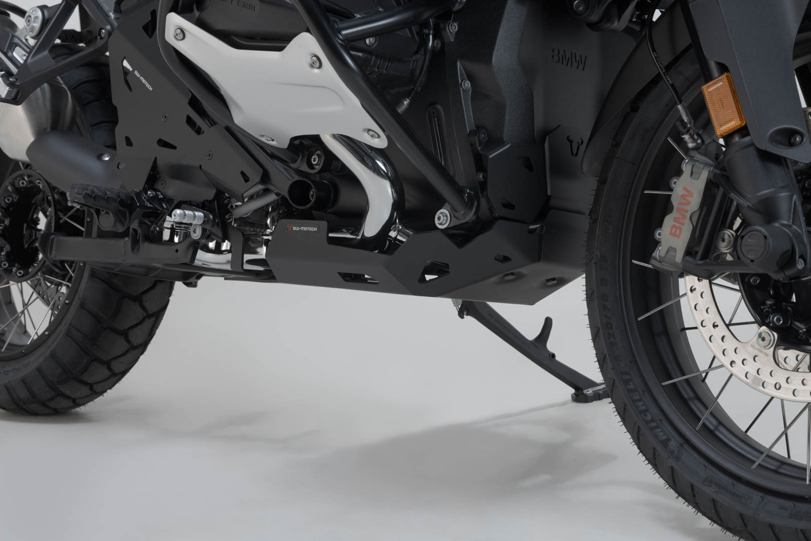 SW-MOTECH / SWモテック アドベンチャーツーリングセット(BMW R 1300 GS Adventure用)(24-)。 | ADV.07.976.76000