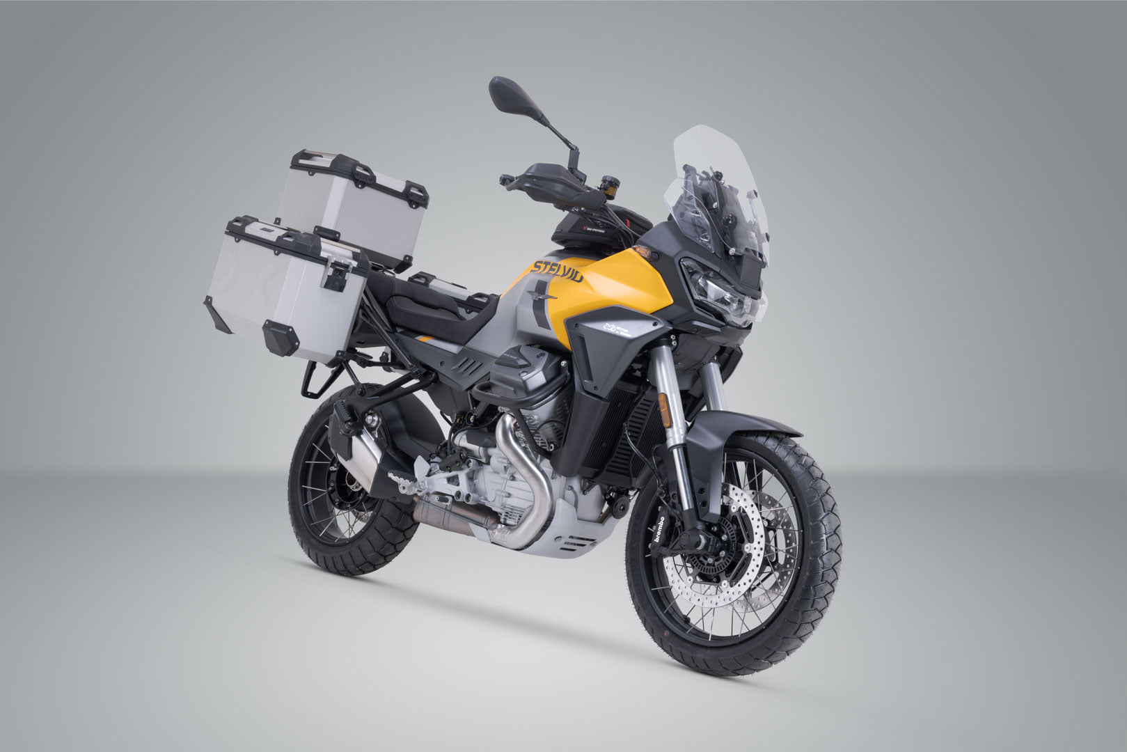 SW-MOTECH / SWモテック アドベンチャーツーリングセット TRAX ADV シルバー。Moto Guzzi・ステルヴィオ (23-)。 | ADV.17.624.75000/S