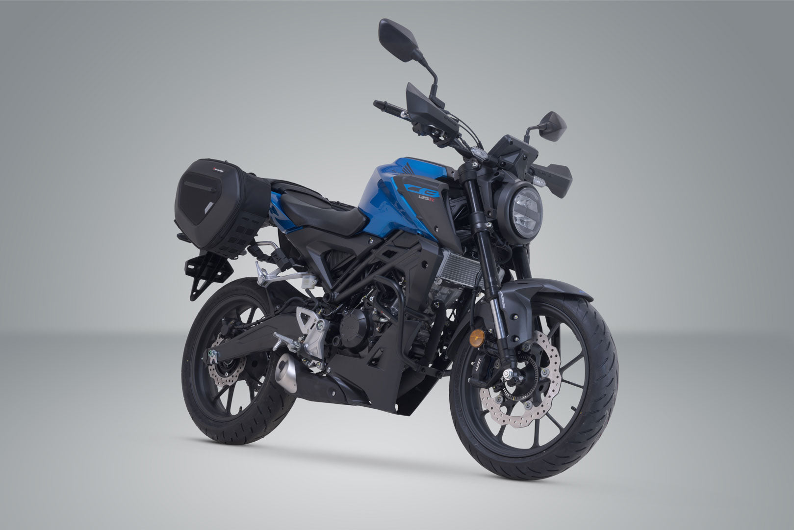 SW-MOTECH / SWモテック PRO Blaze H サドルバッグセット ブラック。Honda CB125R (17-)。 | BC.HTA.01.740.36600