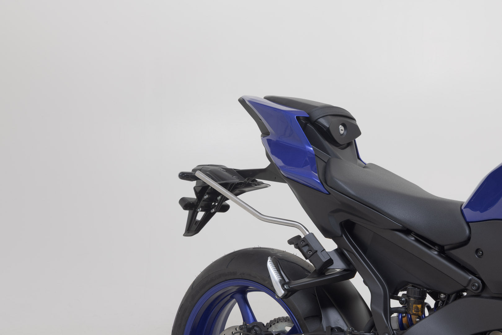 SW-MOTECH / SWモテック PRO Blaze サドルバッグセット ブラック。Yamaha YZF-R9 (24-)。 | BC.HTA.06.740.37500