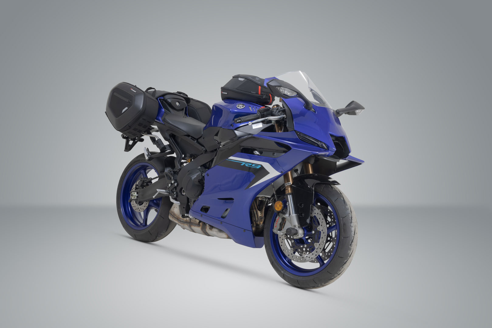 SW-MOTECH / SWモテック PRO Blaze サドルバッグセット ブラック。Yamaha YZF-R9 (24-)。 | BC.HTA.06.740.37500