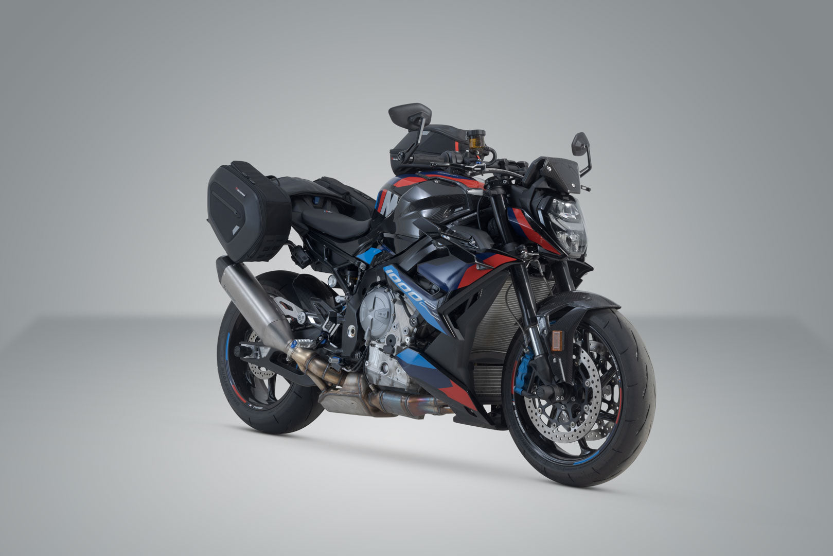 SW-MOTECH / SWモテック PRO Blaze H サドルバッグセット ブラック。BMW S1000RR (19-22)/R (21-)、M1000R (22-)。 | BC.HTA.07.740.36002