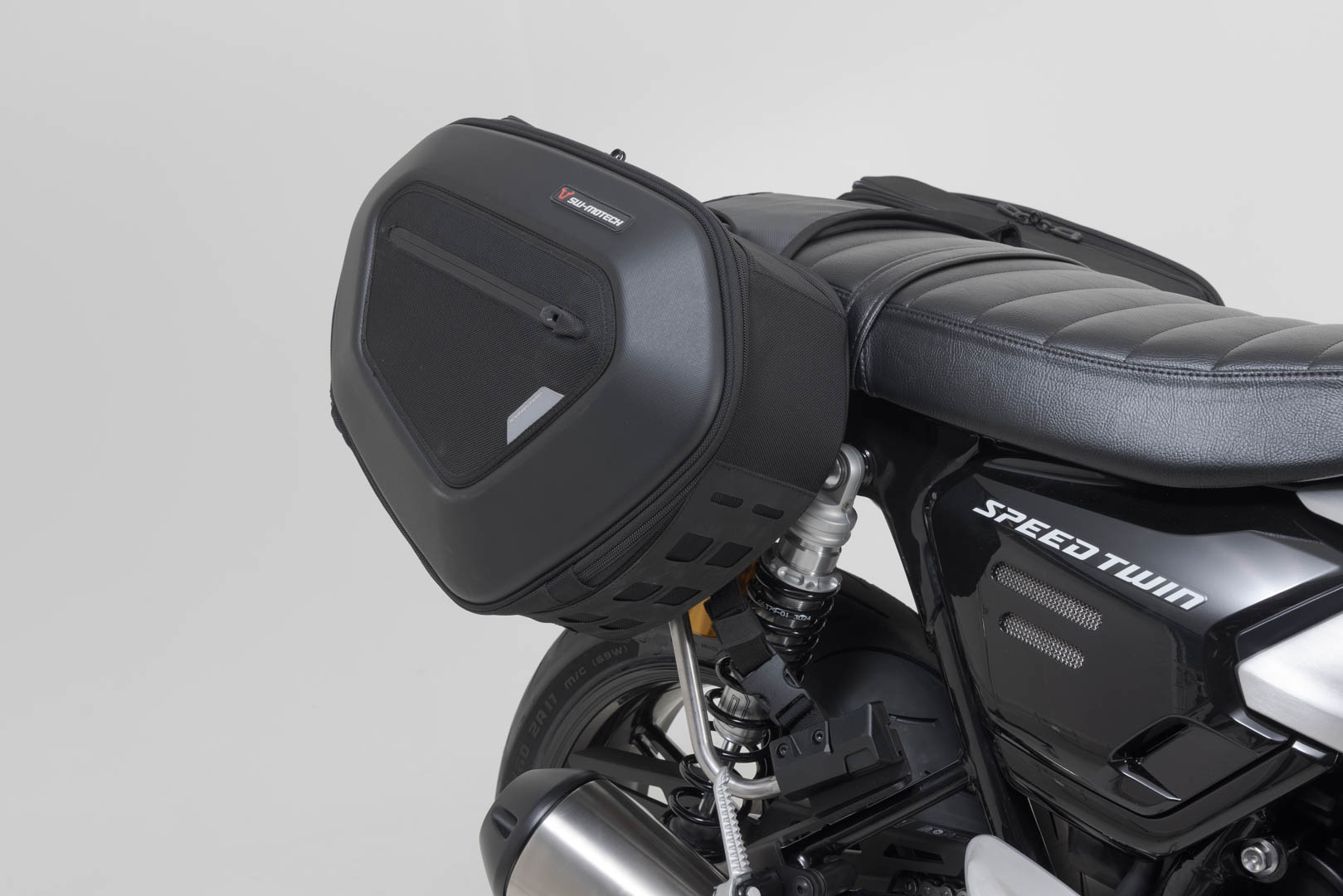 SW-MOTECH / SWモテック PRO Blaze H サドルバッグセット ブラック。Triumphモデル用。 | BC.HTA.11.740.35501