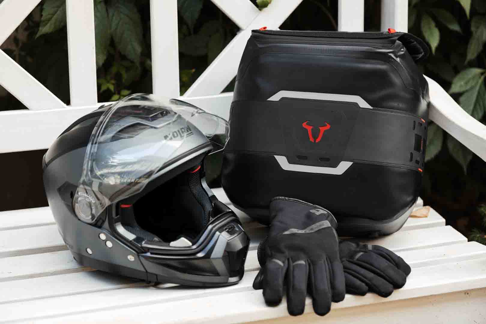 SW-MOTECH / SWモテック サイドバッグ WP 11L 防水仕様。V-LOC用。 | BC.SYS.00.007.10000
