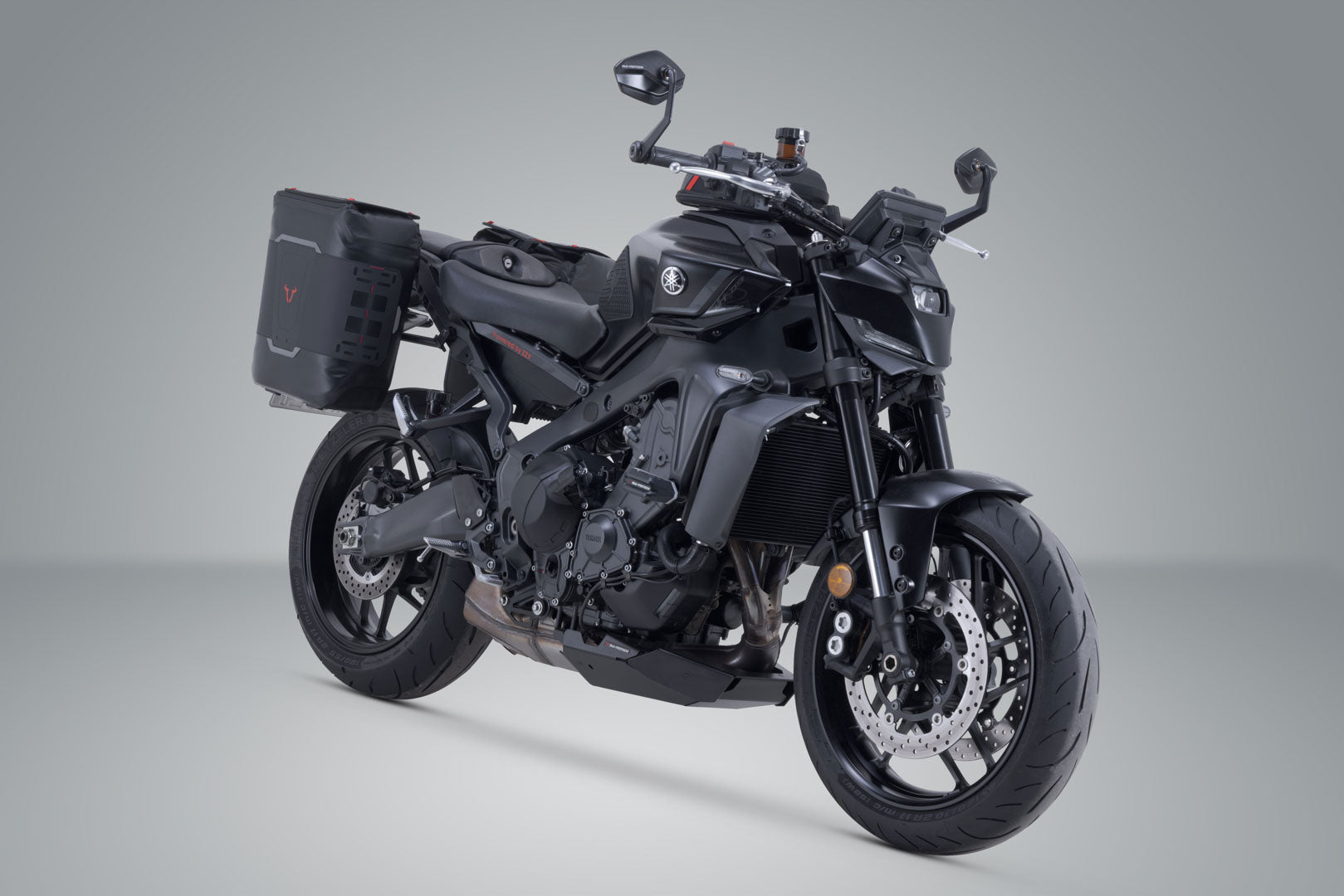SW-MOTECH / SWモテック サイドバッグ WP-System V-LOC 16/16 リットル。 Yamaha MT-09 (23-)。 | BC.SYS.06.036.32000