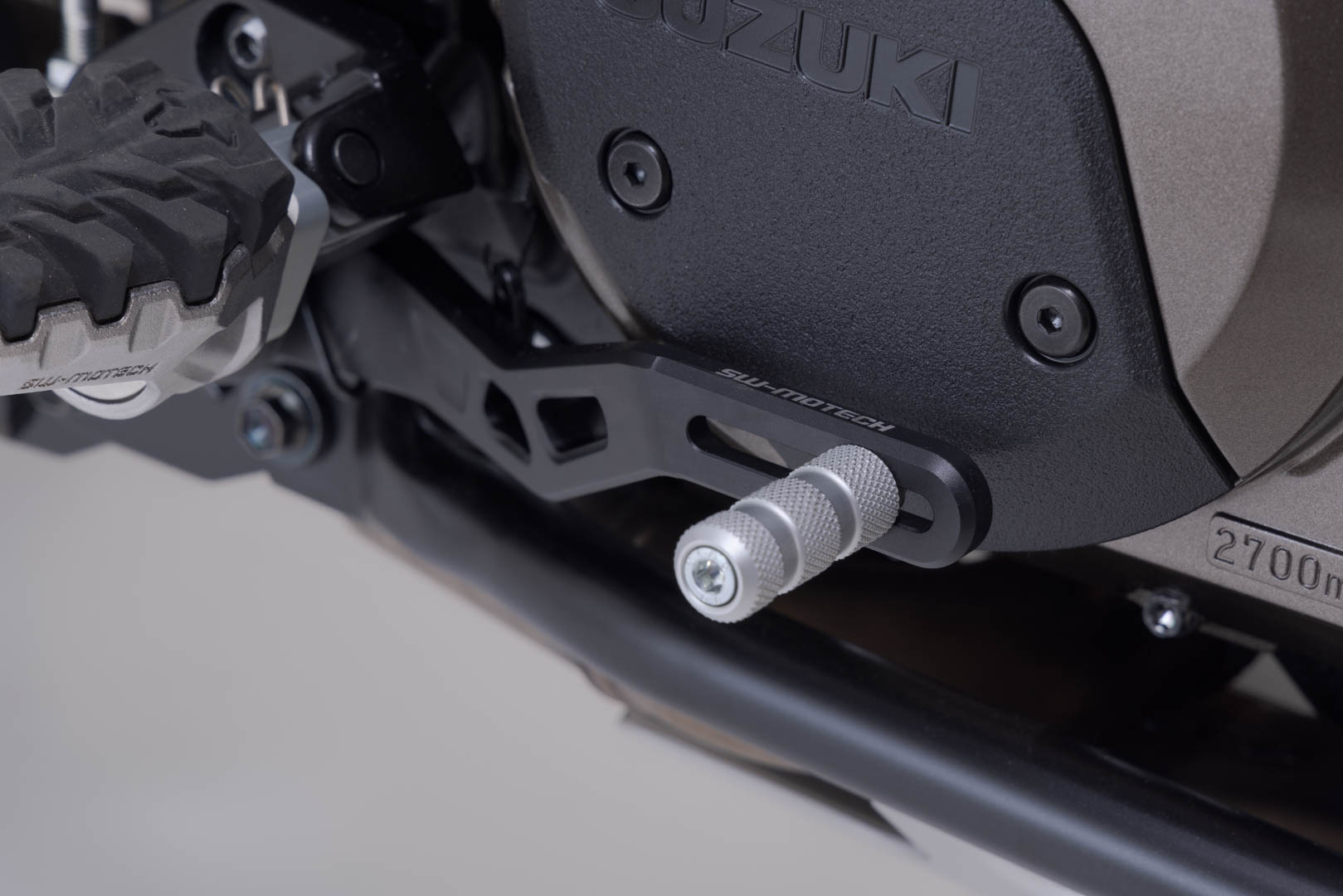 SW-MOTECH / SWモテック フットブレーキレバー Suzuki V-Strom 1000 (14-19)、V-Strom 1050 (19-)。 | FBL.05.440.10001