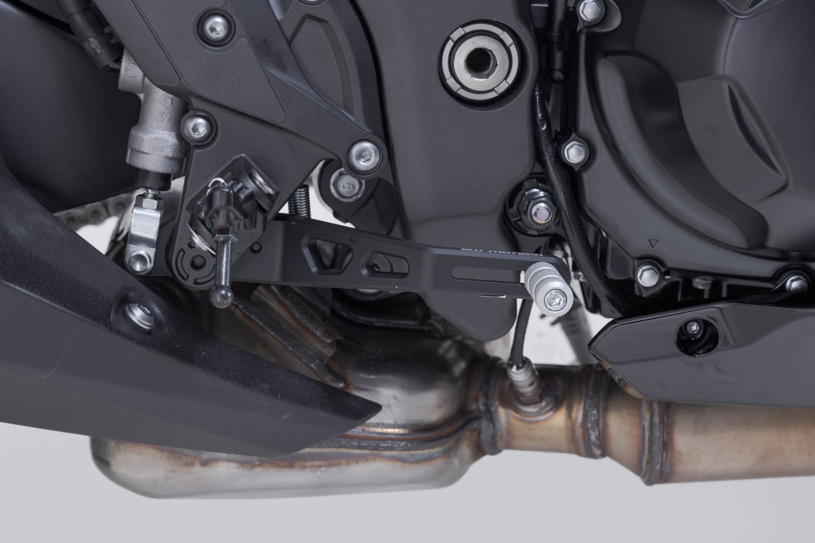 SW-MOTECH / SWモテック シフトレバー&フットブレーキレバーセット Kawasaki Z1100 / SE (25-)用。 | FBL.08.065.20000