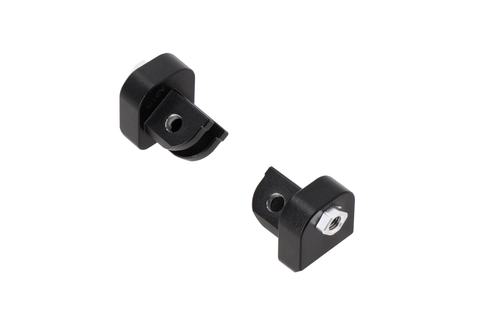 SW-MOTECH / SWモテック IONフットペグ用取り付け部品(ブラック)。Aprilia、BMW、Suzukiの各モデル対応。 | FRS.05.011.80002/B